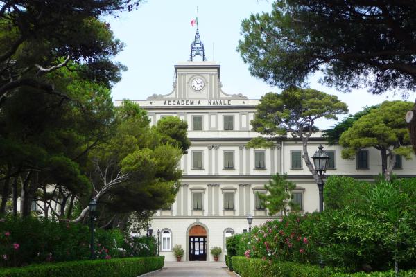 Ammodernamento alloggi Marinaccad di Livorno
